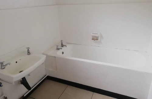 Berea Apartment | PHAKADEHOMES