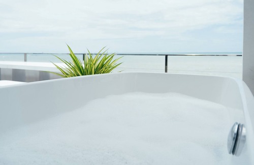 Ban Chang Villa | Phaladise Beach Villa at Phala Beach, Ban Chang