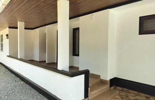 Elappara House | Pheonix home stay