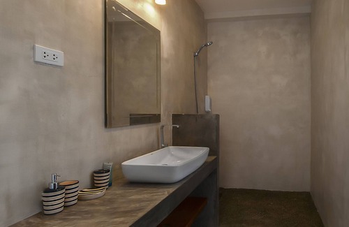 Koh Tao Villa | Philip's villa 2 is a bright property with a private sea view pool.