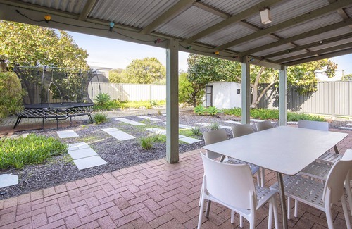 Abbey House | Phillips Beach Hide Out