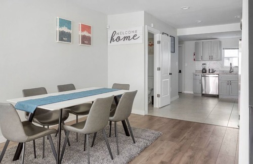 South Philadelphia House | Philly Historic Townhome near PENN & CHOP