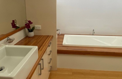 Warburton House | Philyn's Mountain Escape, Warburton