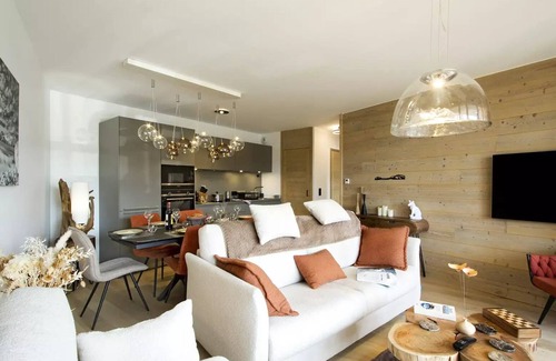 Bergers Apartment | PHOA22 Beautiful apartment in residence with swimming pool at the foot of the slopes