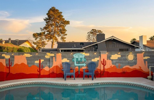 North Mountain House | Phoenix Getaway - Poolside Oasis - Outdoor Games