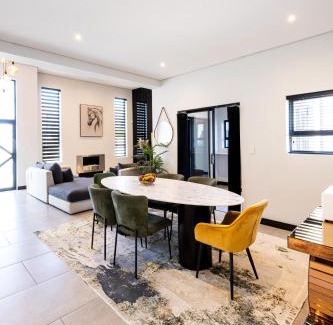 Bloubergstrand House | Phoenix Home
