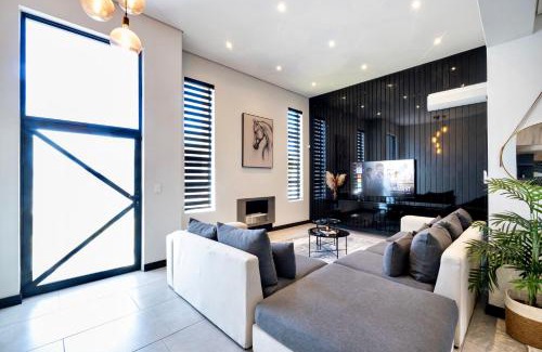 Bloubergstrand House | Phoenix Home