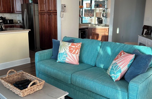 Orange Beach Apartment | Phoenix on the Bay Million Dollar W/Boat Slip Owner Managed