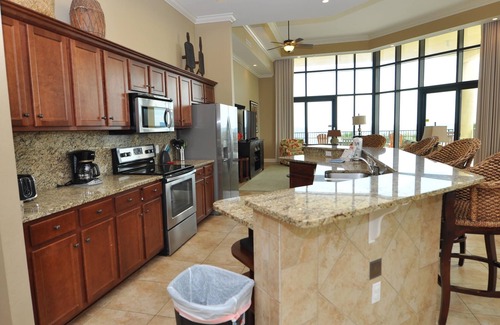 Orange Beach Condo | Phoenix West II by Brett/Robinson Vacations