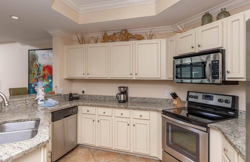 Orange Beach Condo | Phoenix West II by Brett/Robinson Vacations