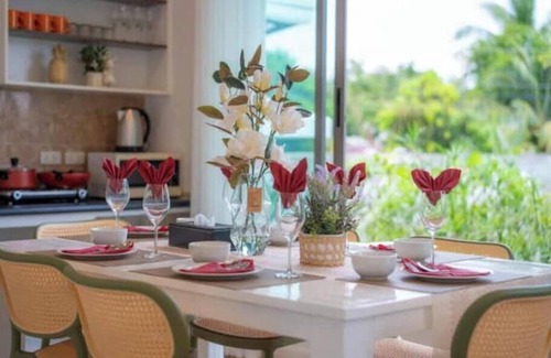 Ko Kaeo Villa | Phuket Beach 4 Bedroom 4 Private Pool Seaside Garden Villa