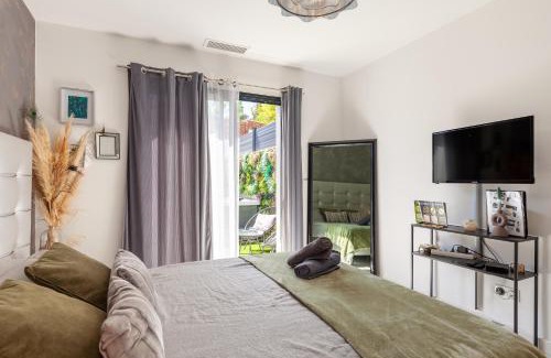 Peypin Bed & Breakfast | Phuket