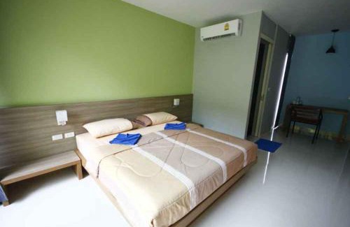 Thep Kasattri Hotel | Phumi Resort
