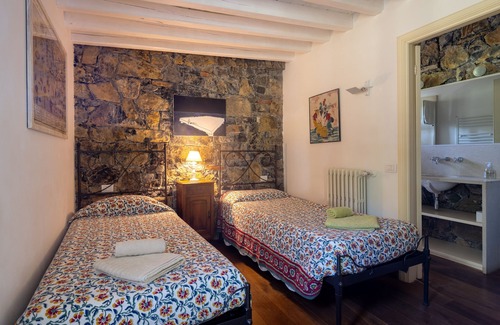 Lerici Other | Pian della Chiesa, Dolinetta - nature, wine, paths, sea and shared pool