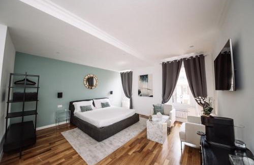 Rione IV Campo Marzio Apartment | Piazza di spagna 32 Fellini Design Suites
