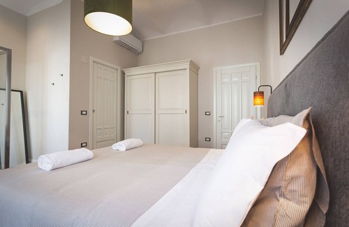 Cecina House | Piazza Duomo Deluxe