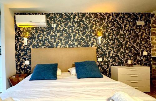 Villafranca in Lunigiana Apartment | piazza Immacolata 12