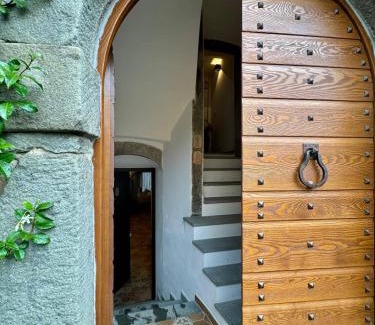 Villafranca in Lunigiana Apartment | piazza Immacolata 12