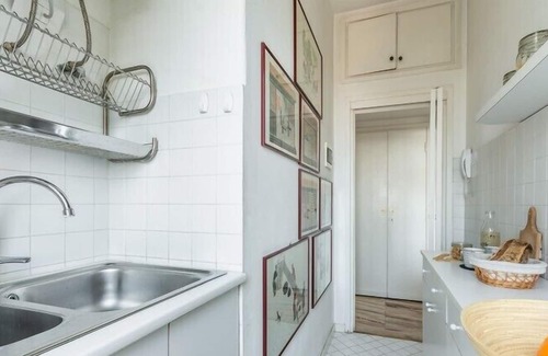 Porta Tenaglia Apartment | Piazzale Biancamano 2 - Cozy and bright apartment with a wiew