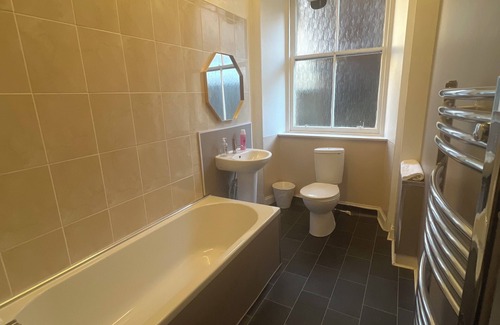 City Centre Glasgow House | Piccolo Hotel
