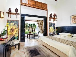 Village Road Resort | Pickalbatros Jungle Aqua Park - Neverland Hurghada