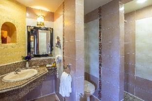 Village Road Resort | Pickalbatros Palace - Aqua Park Hurghada