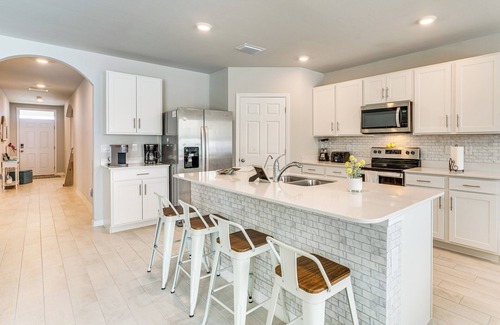 Mariner House | Pickleball Court, Saltwater Pool: Cape Coral Home!