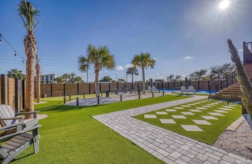 Villa Segunda House | Pickleball Paradise - Spacious 6-bedroom house on beautiful Pensacola Beach.
