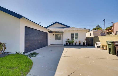 El Rancho Cottage | Pico Rivera Home w/Patio ~ 20 Mi to Disney!