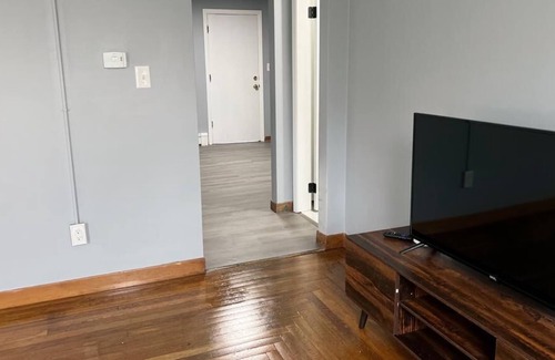 Woonsocket Apartment | PICTURE PERFECT- 1BED 1BATH CLOSE TO LANDMARK HOSPITAL