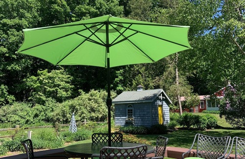 Lake Township Cottage | Picturesque cottage 1 min walking distance to gorgeous Crystal Lake!