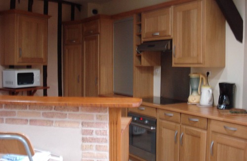 Caux Seine Agglo Cottage | Picturesque gite on a 3.5-hectare estate