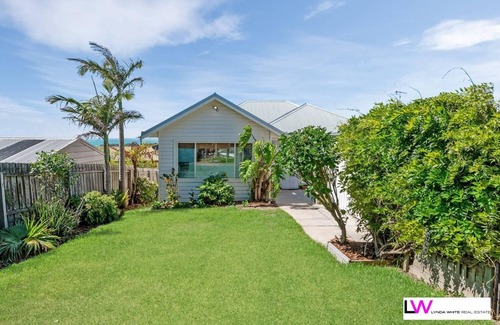 Portarlington House | Picturesque in Portarlington
