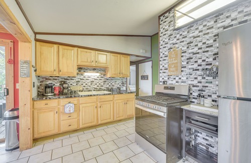 Webster House | Picturesque Webster Getaway w/On-Site Lake Access