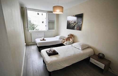 Oullins Apartment | Pied-à-terre - Apartment 75m2 - free parking