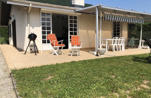 Sevrier House | PIEDS DANS L’EAU, Sevrier, Maison, Accès privé lac et ponton. Idyllique, 6Pers