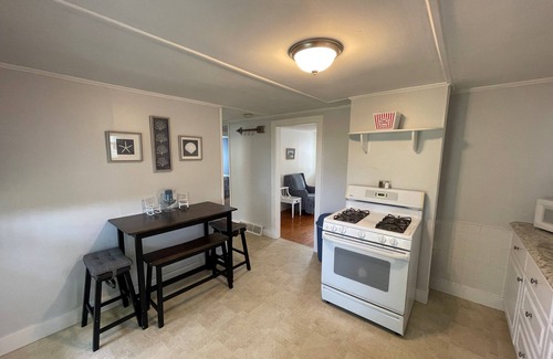 Narragansett Pier Cottage | Pier Cottage .5 Mile from the Beach, Includes 2 Beach Passes!