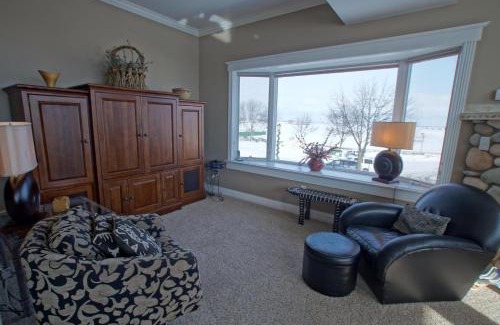 St Ignace Apartment | Pier Harbor #1 & #2