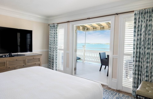 Historic Seaport Resort | Pier House Resort & Spa