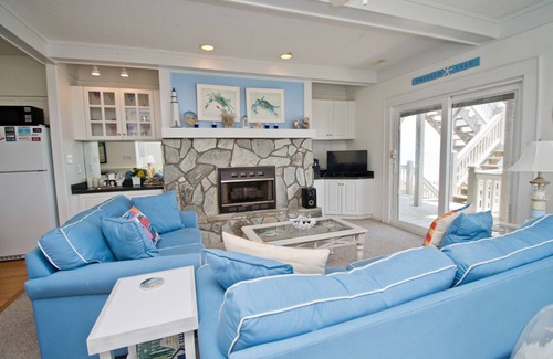 Emerald Isle Condo | Pier Pointe 1B2, Oceanfront Condo in Emerald Isle, NC!
