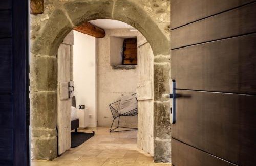 Annecy-le-Vieux Apartment | Pierres plates