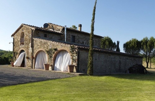 Casole d'Elsa Apartment | Piettorri Cipresso In Casole d'elsa, Tuscany
