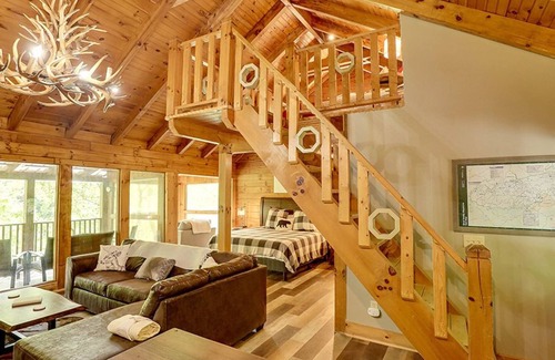 Townsend Cabin | Pigeon Forge - Townsend Manna - 1 Bedroom - Sleeps 4