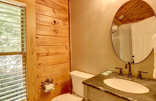 Townsend Cabin | Pigeon Forge - Townsend Manna - 1 Bedroom - Sleeps 4