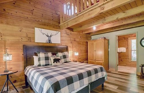 Townsend Cabin | Pigeon Forge - Townsend Manna - 1 Bedroom - Sleeps 4