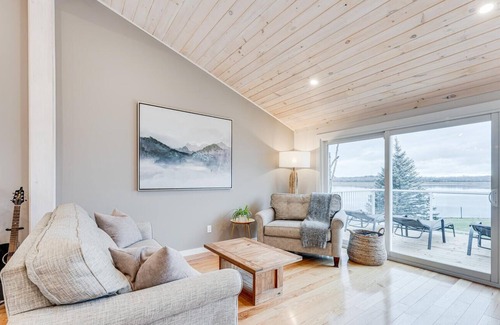Kawartha Lakes Cottage | Pigeon Lake House