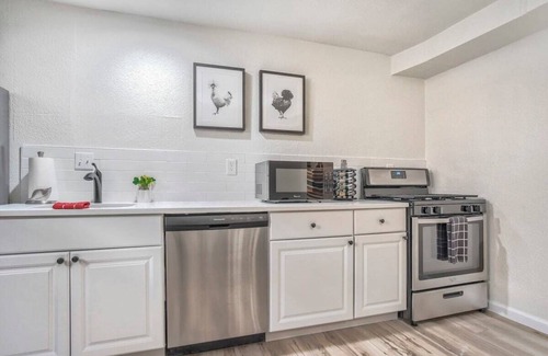 Central Colorado Springs Apartment | Pikes Divine! Apartment w BBQ & Fire Pit
