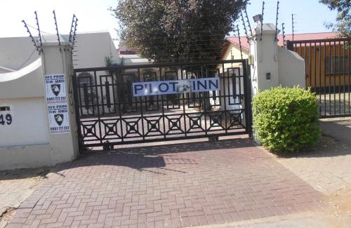 Kempton Park House | Pilot Inn Accommodation