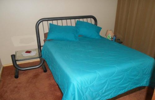 Kempton Park House | Pilot Inn Accommodation