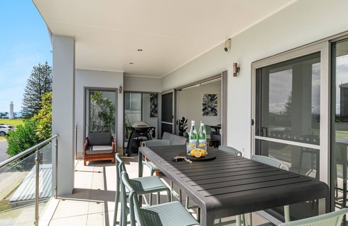 Yamba Apartment | Pilotage 3 | Ocean and Lighthouse views